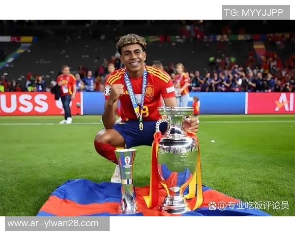 2025年足球十三大球星排名最新榜单震撼发布 超越梅西C罗的未来巨星揭晓